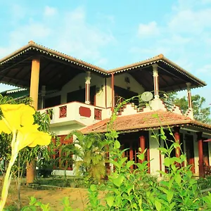 Sinhagiri Accommodatie bij particulieren